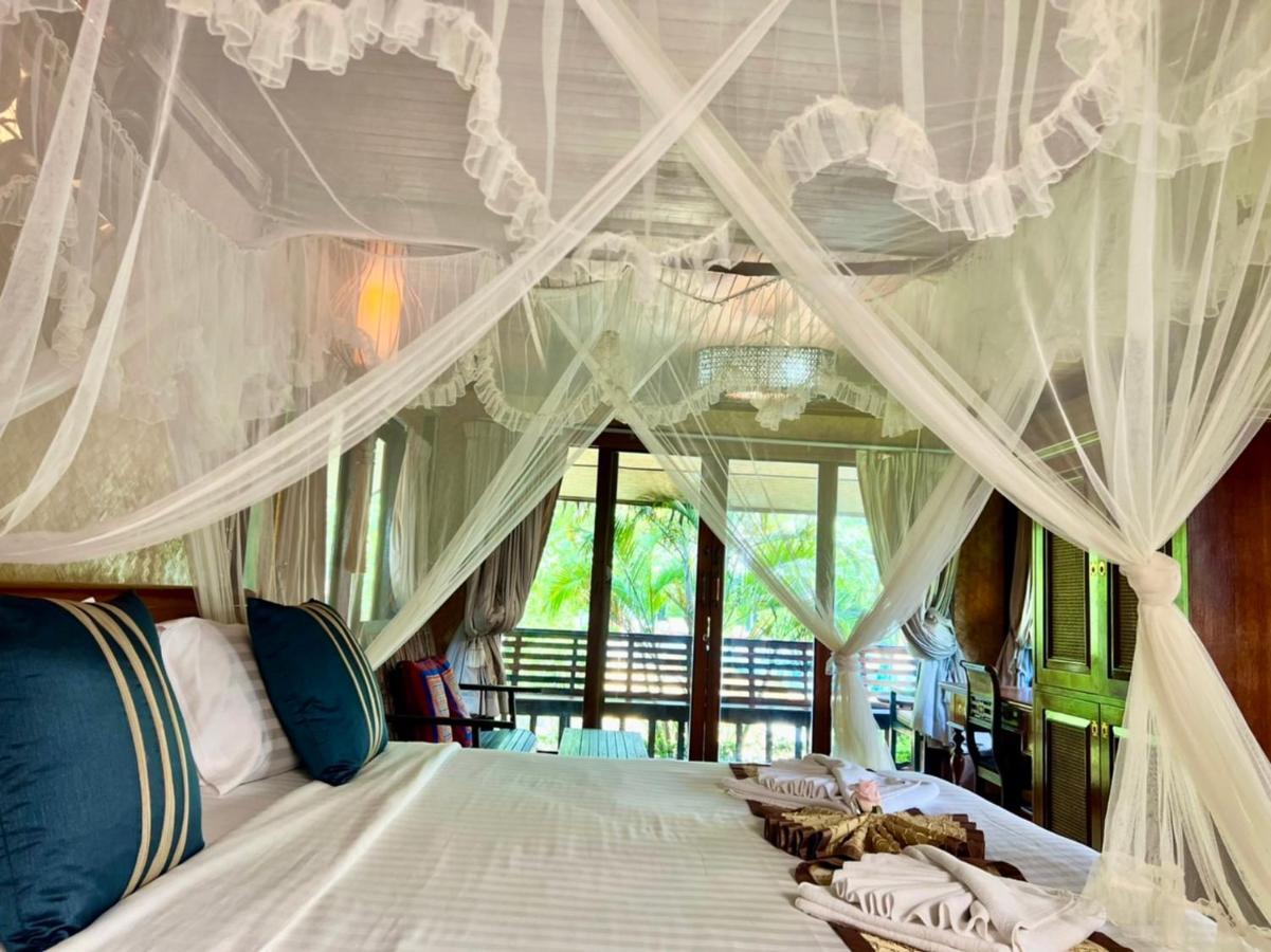 Bora Bora Villa Phuket Chalong Luaran gambar